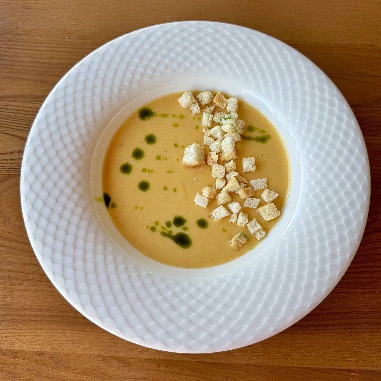 Б Суп-пюре из чечевицы